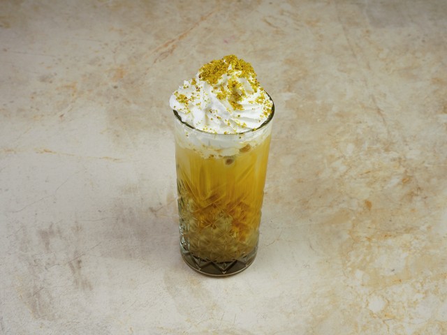 ICED AROMALI LATTE (FISTIK)
