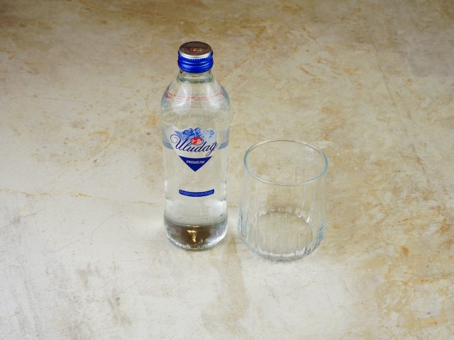 SU