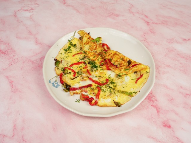 SEBZELİ OMLET